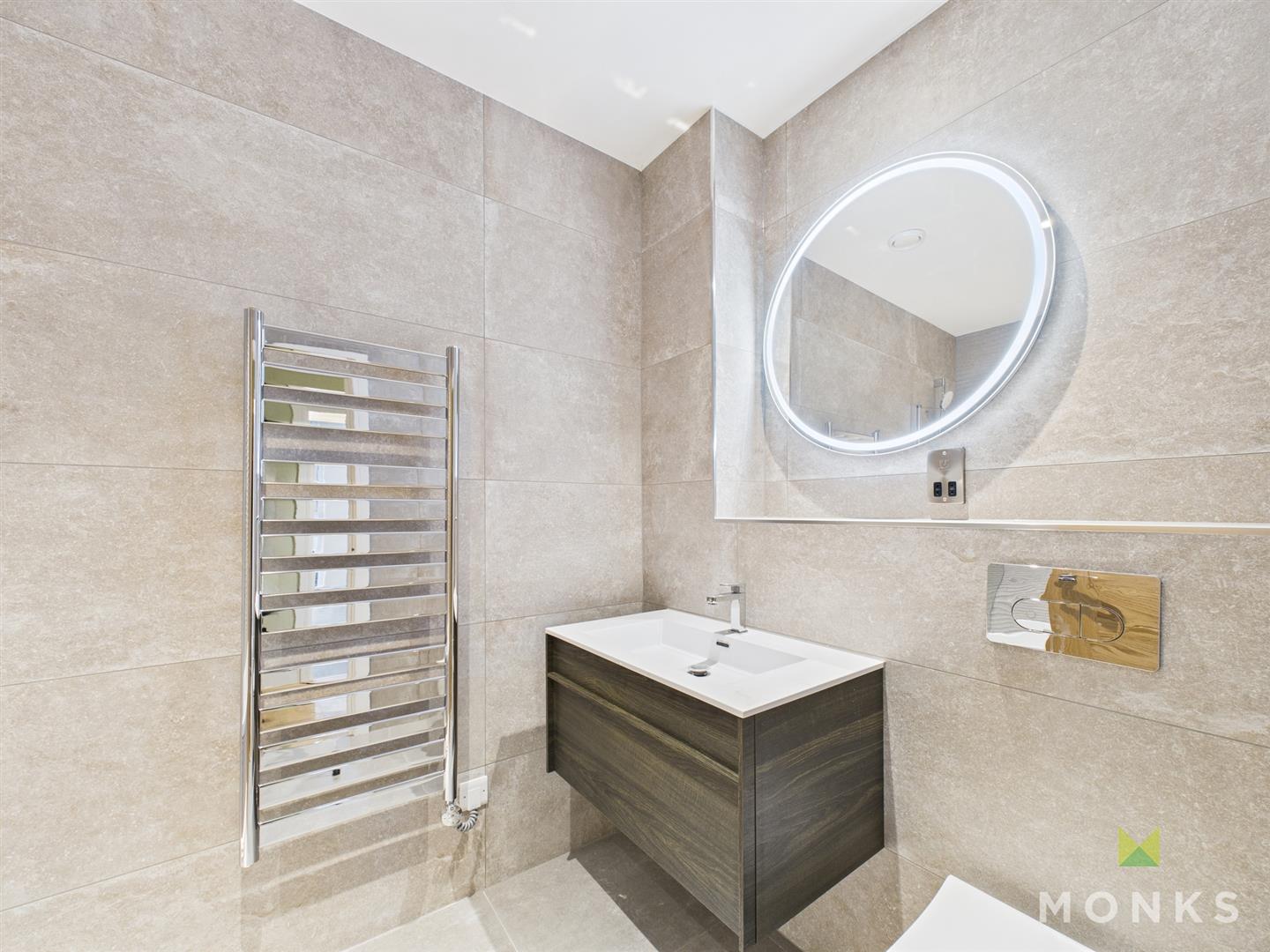 Penthouse 36 Old Coleham Court, Shrewsbury, SY3 7BS For Sale